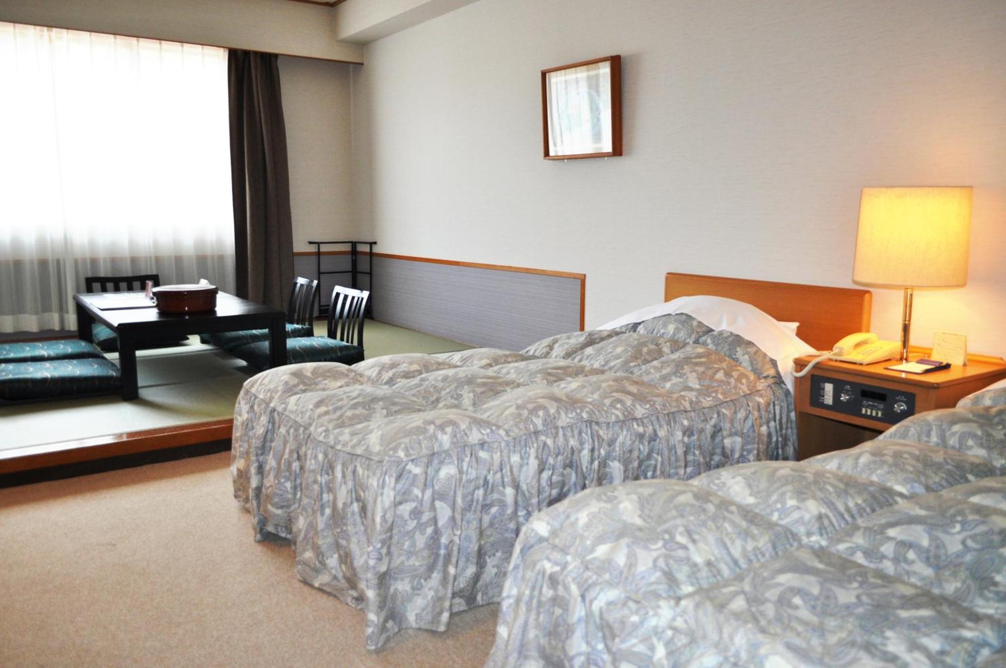 Tateyama Kokusai Hotel Toyama Station Rom bilde